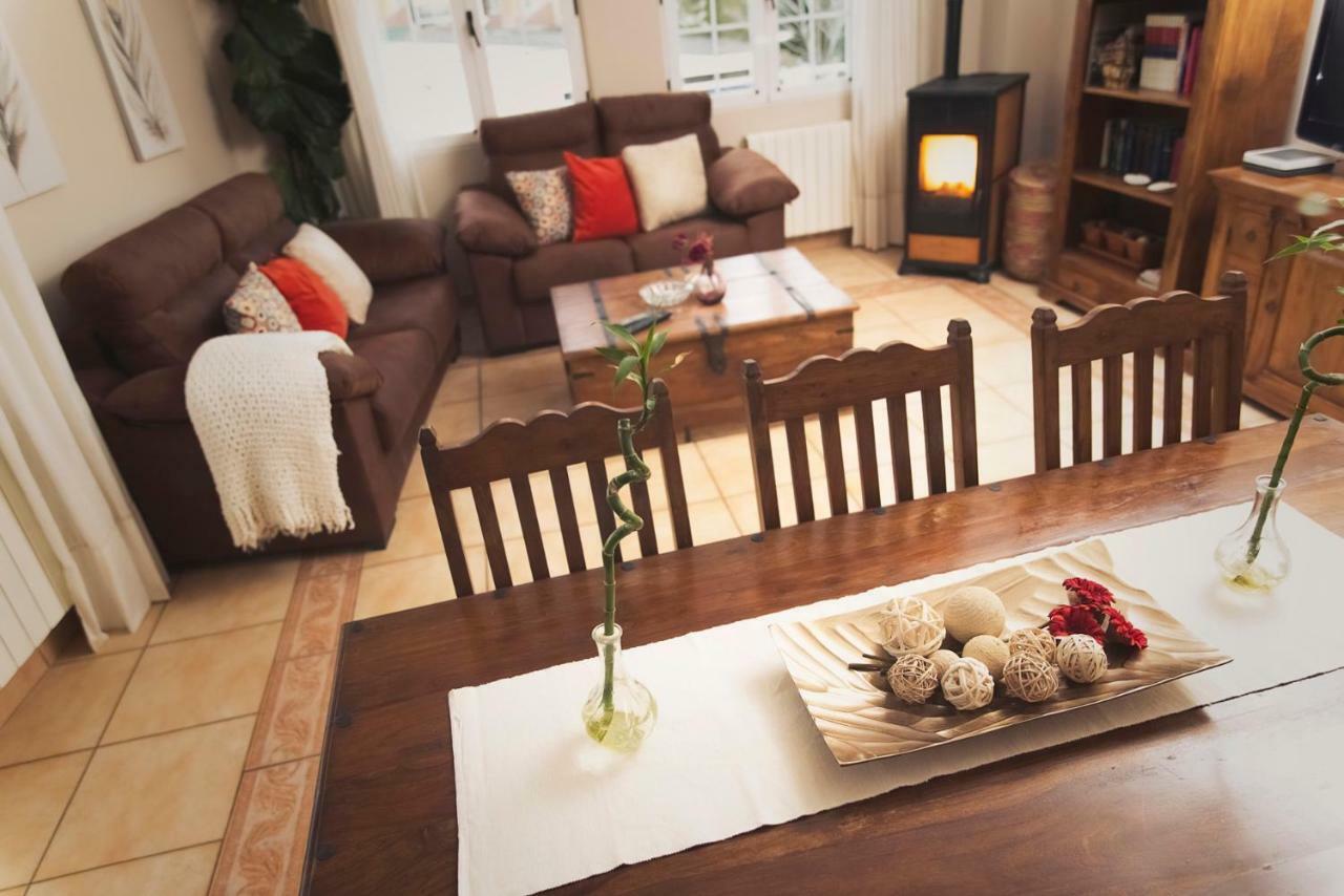 Casa Rural El Sauce. A 2,5 Km De Cuenca Capital Nohales ภายนอก รูปภาพ