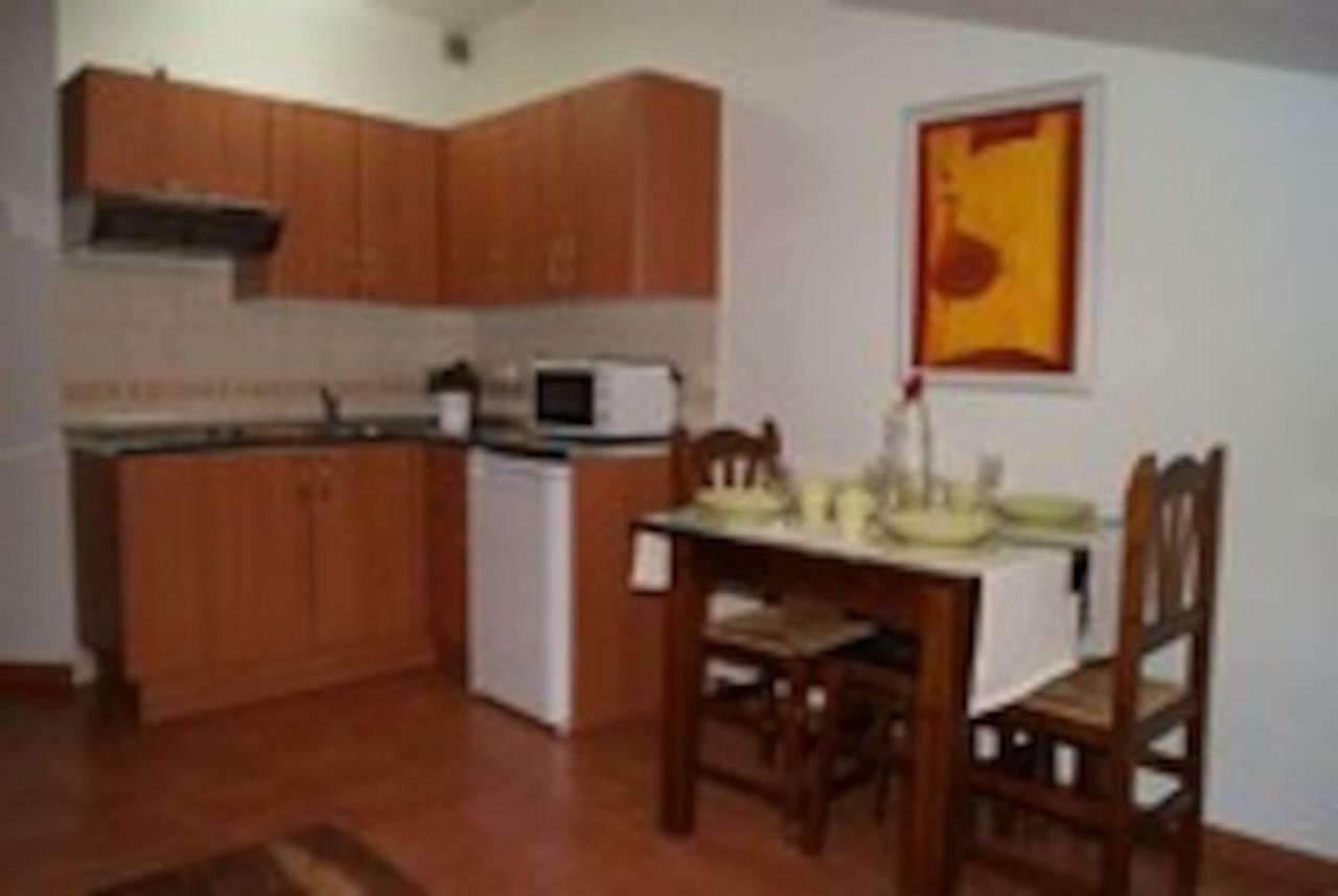 Casa Rural El Sauce. A 2,5 Km De Cuenca Capital Nohales ภายนอก รูปภาพ