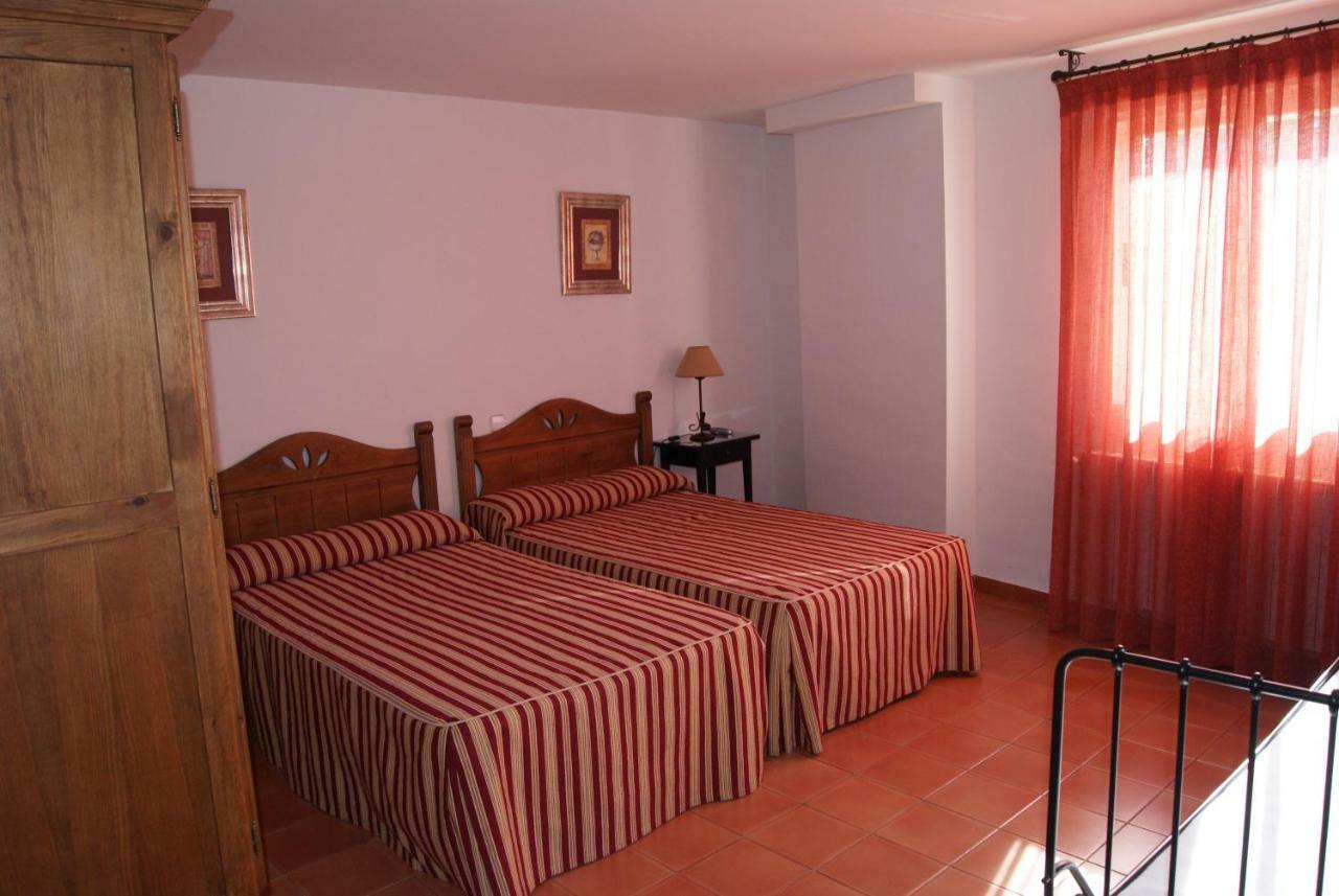 Casa Rural El Sauce. A 2,5 Km De Cuenca Capital Nohales ภายนอก รูปภาพ