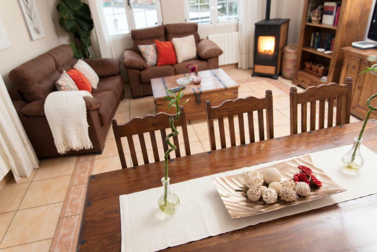 Casa Rural El Sauce. A 2,5 Km De Cuenca Capital Nohales ภายนอก รูปภาพ