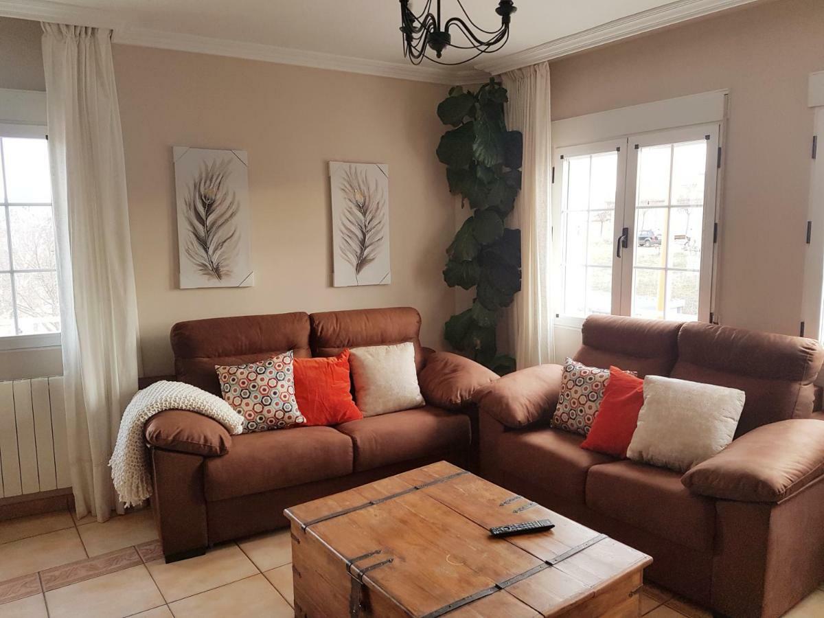 Casa Rural El Sauce. A 2,5 Km De Cuenca Capital Nohales ภายนอก รูปภาพ